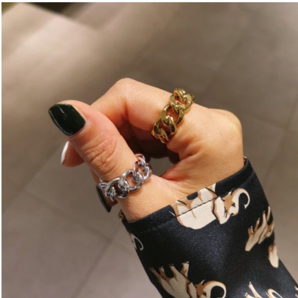 Silver chunky chain ring - Picture 2 of 6